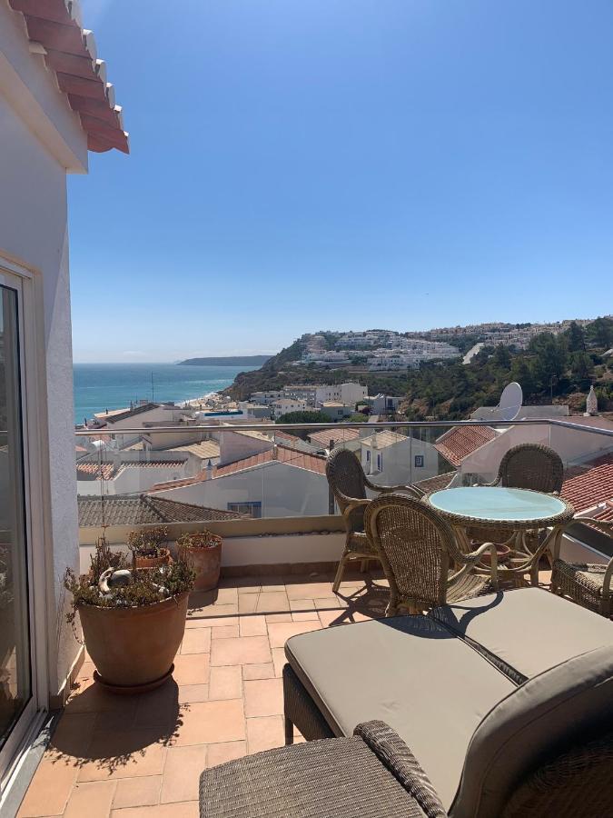 Casa Pedro In Salema - Oceanview & Beach Kültér fotó