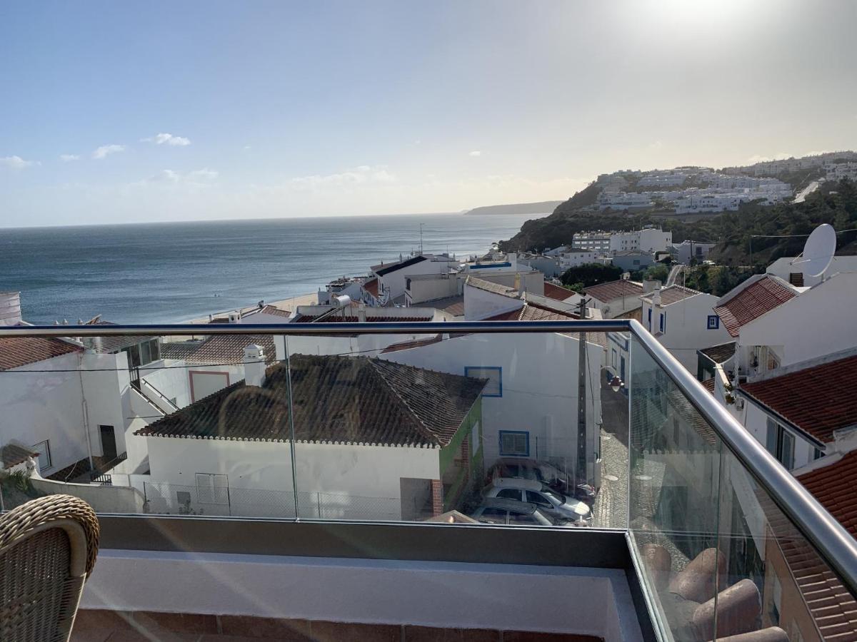 Casa Pedro In Salema - Oceanview & Beach Kültér fotó