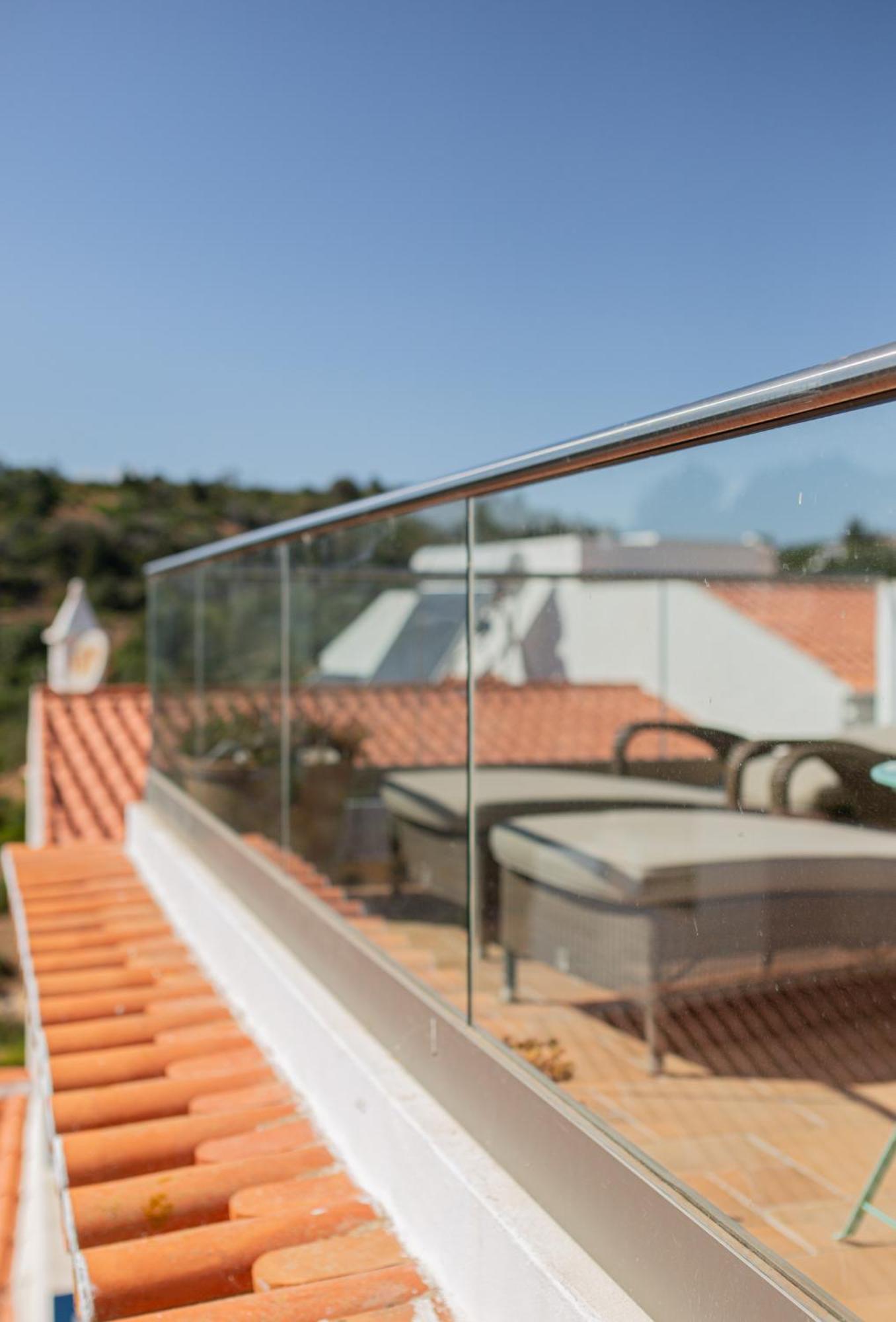 Casa Pedro In Salema - Oceanview & Beach Kültér fotó